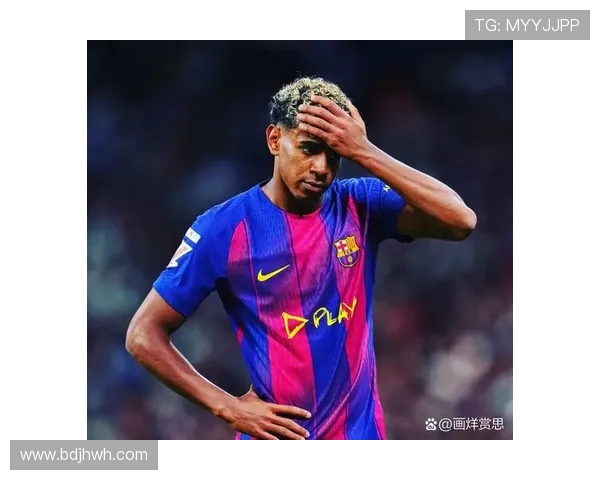 17岁帅气足球明星崭露头角引发全球关注与热议